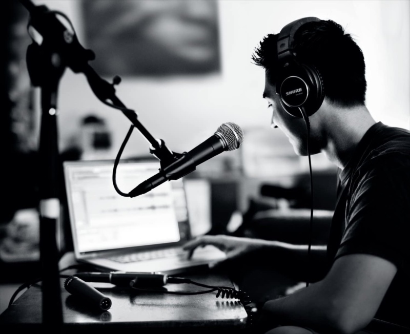 10 Best Microphones For DJs (USB / XLR / Wireless) GlobalDJsGuide