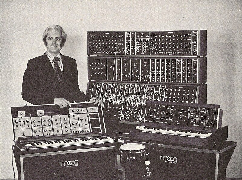 Bob_Moog synthesizers